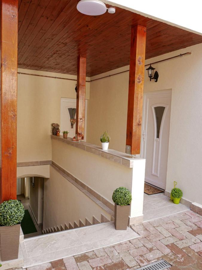 Varfal Apartman Erlau Exterior foto