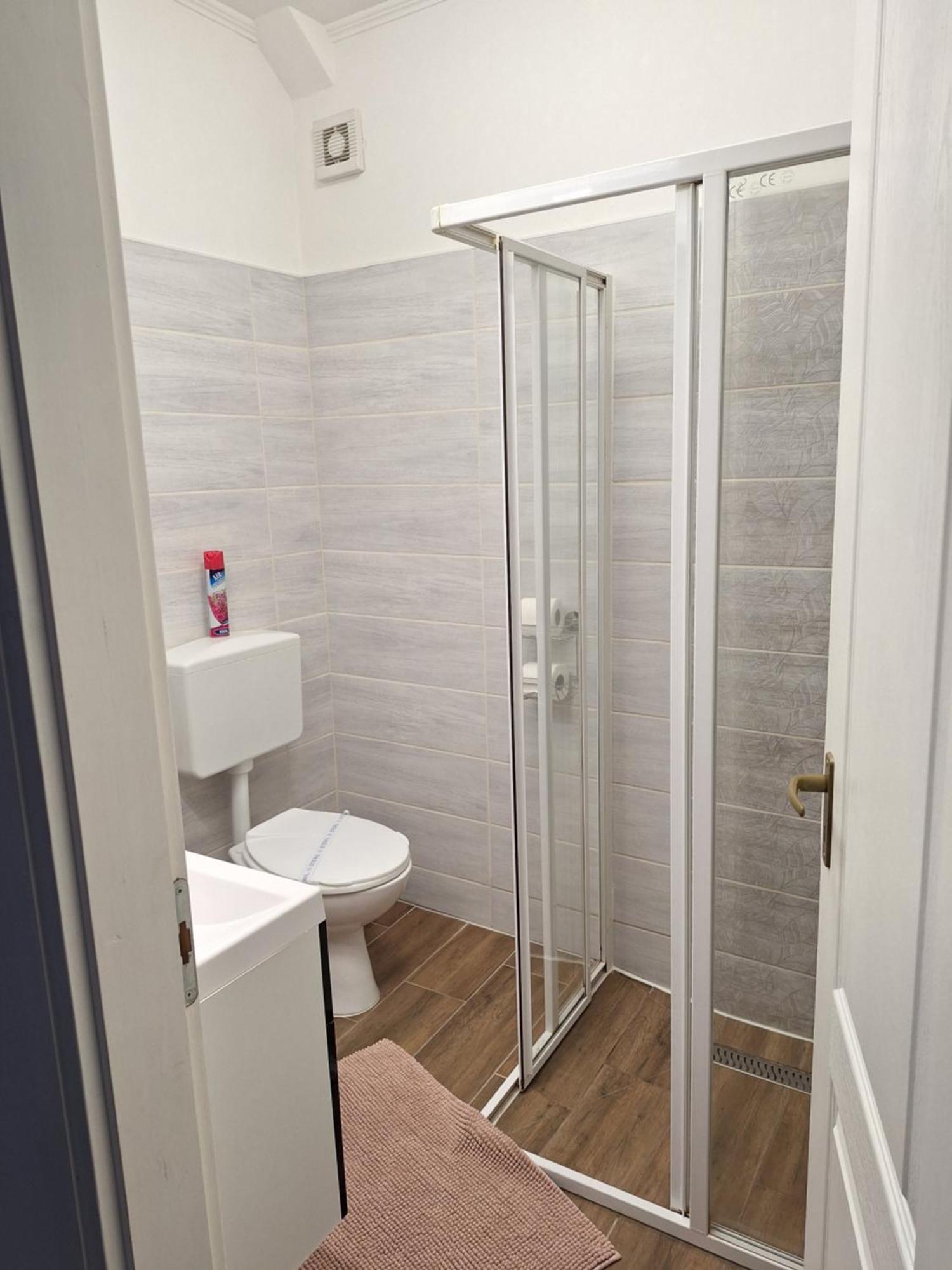Varfal Apartman Erlau Exterior foto