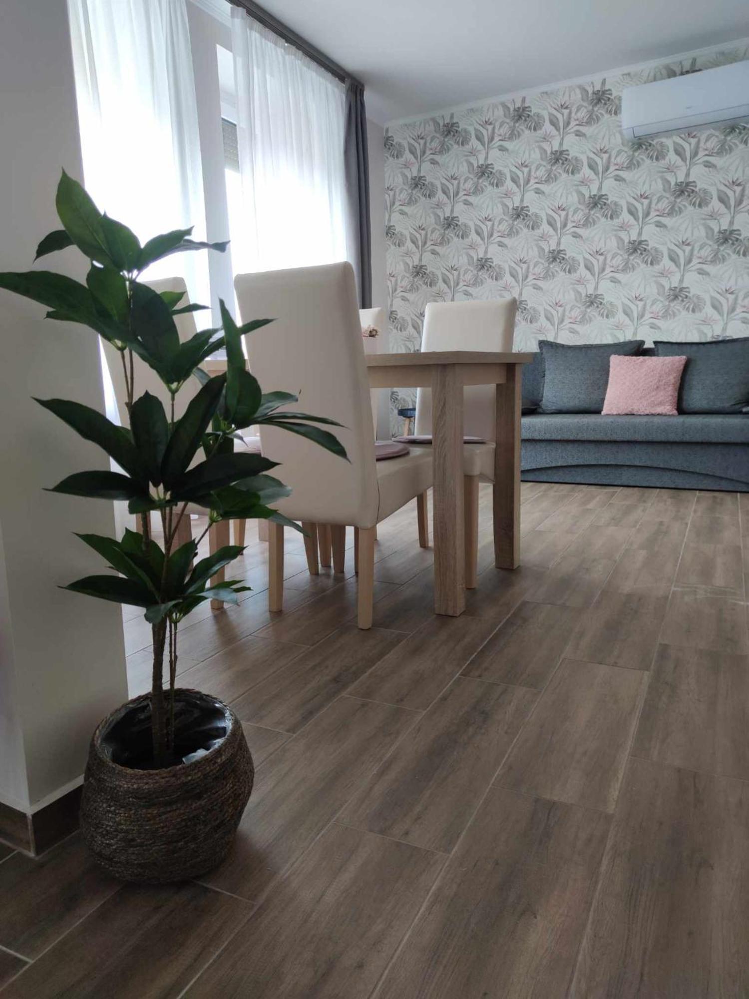 Varfal Apartman Erlau Exterior foto