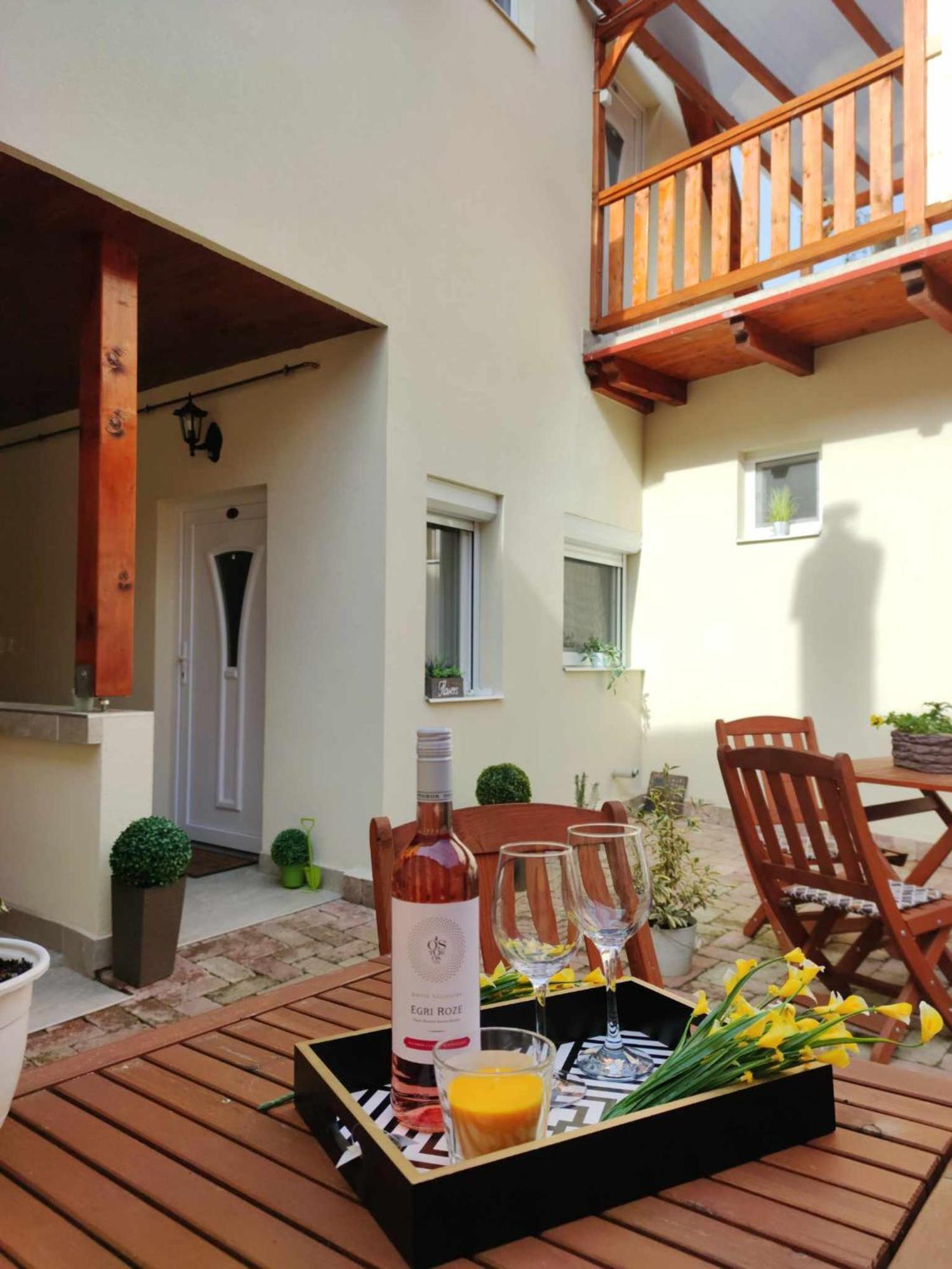 Varfal Apartman Erlau Exterior foto