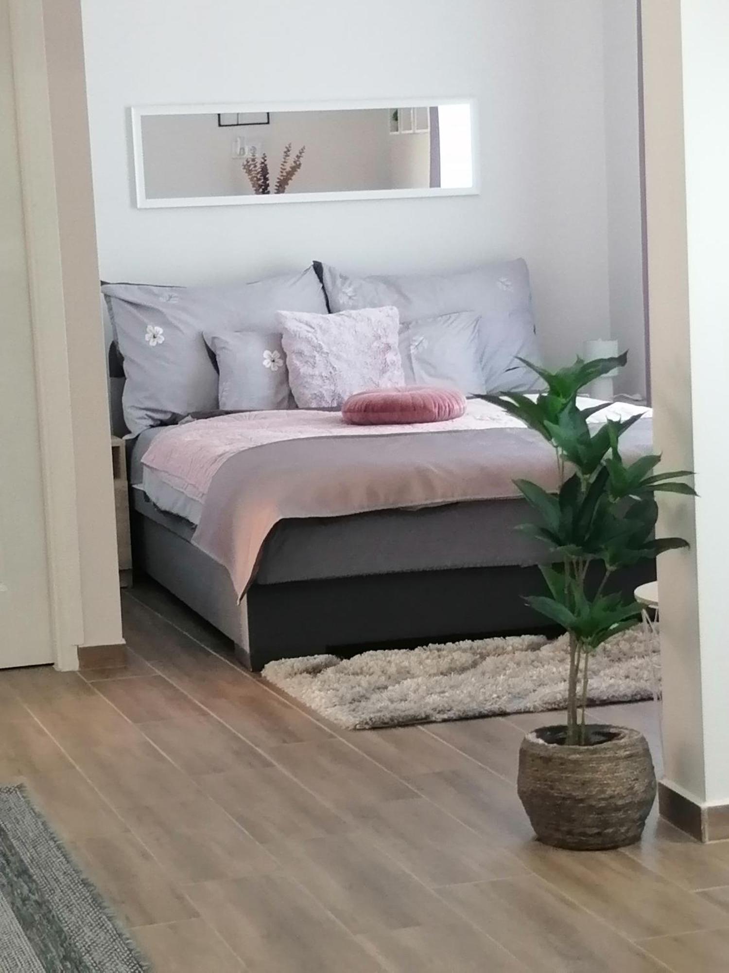 Varfal Apartman Erlau Exterior foto