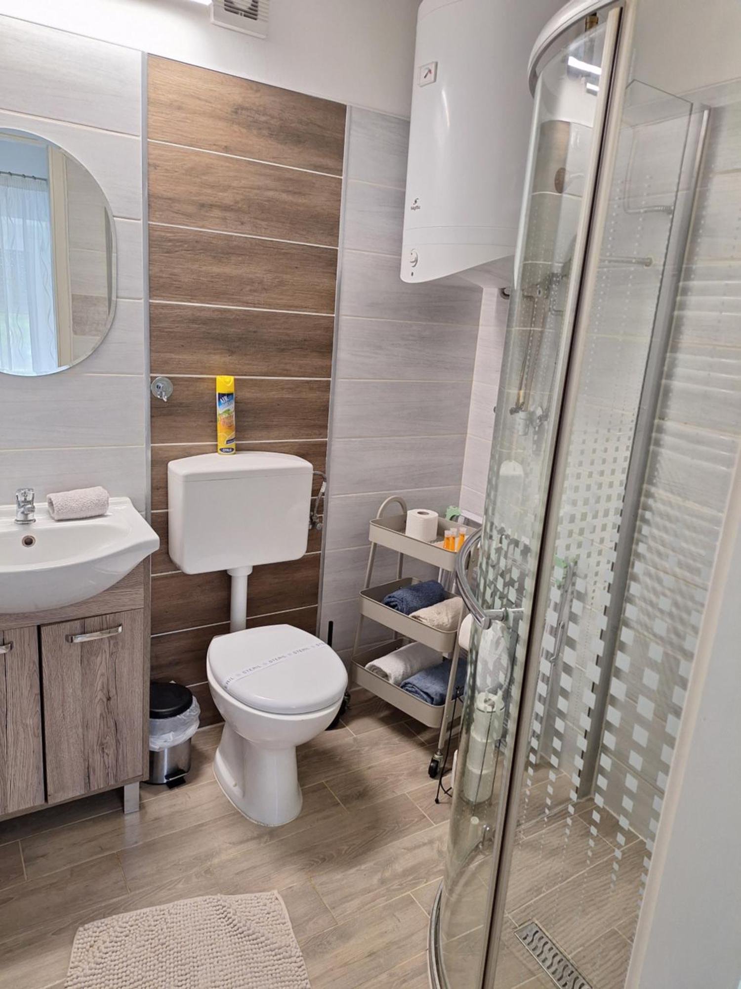 Varfal Apartman Erlau Zimmer foto