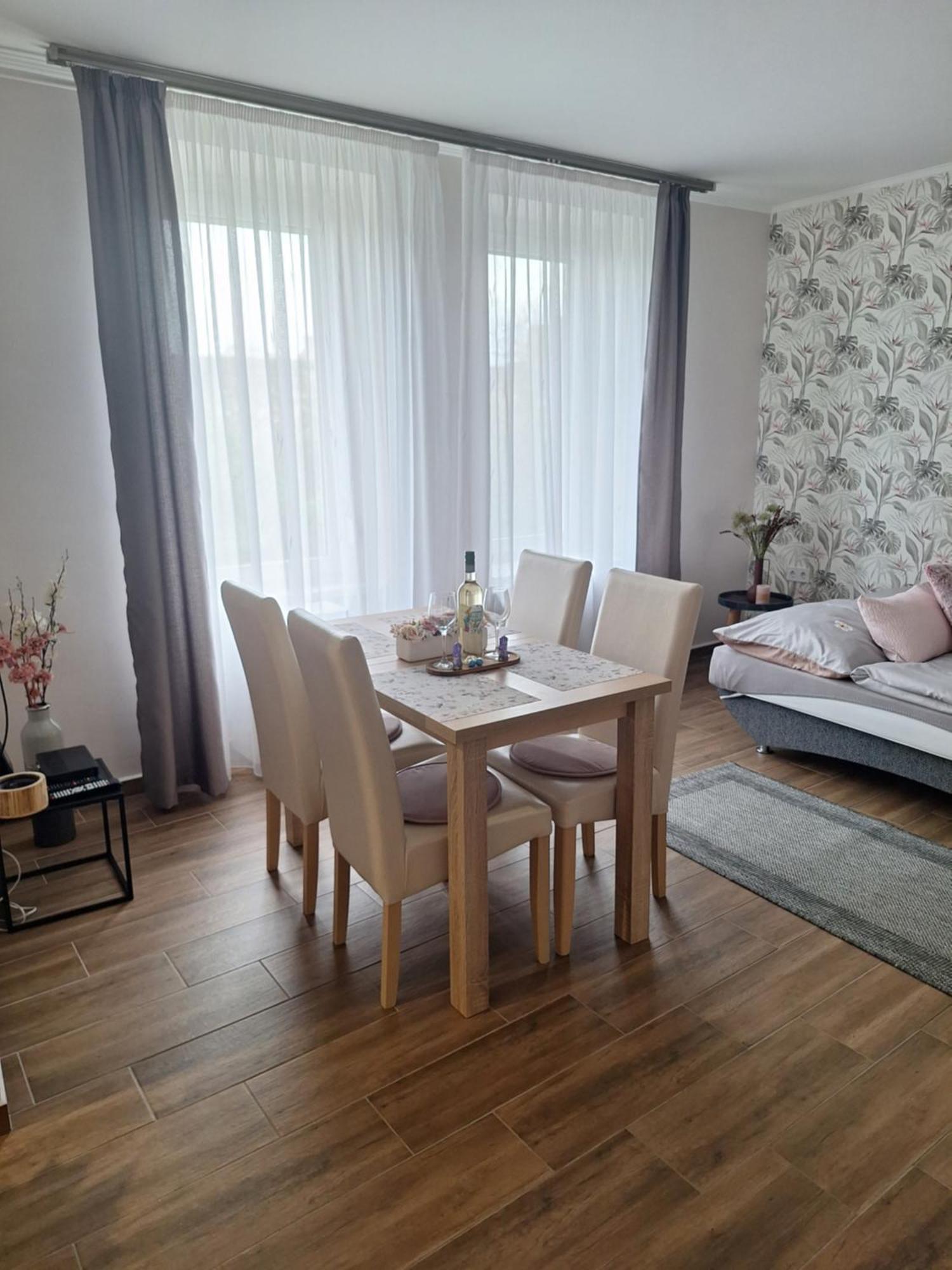 Varfal Apartman Erlau Zimmer foto